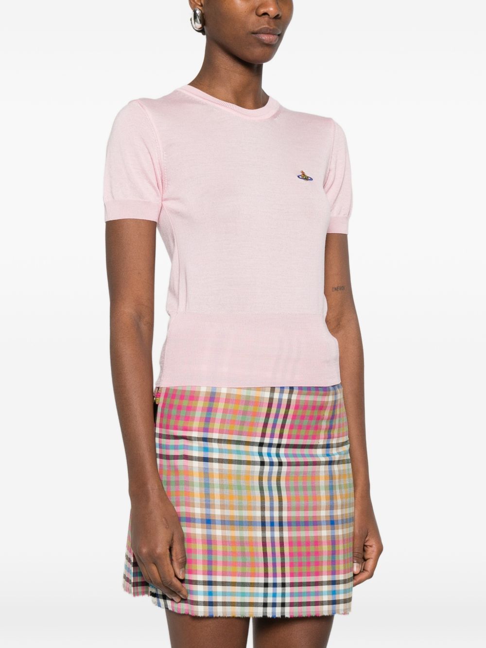 Short-Sleeve Fitted Top With Embroidered Emblem