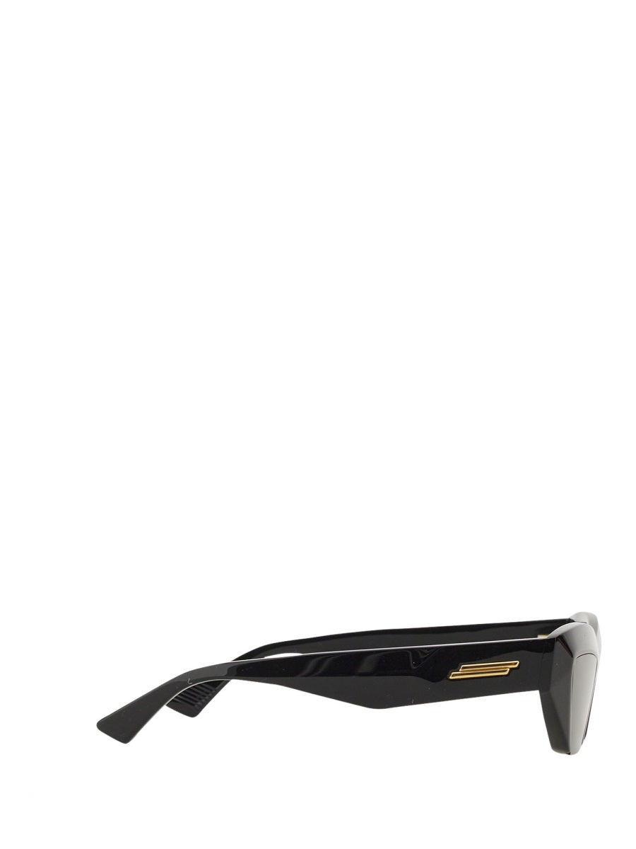 Sculptured Cat Eye Sunglasses with Glossy Finish