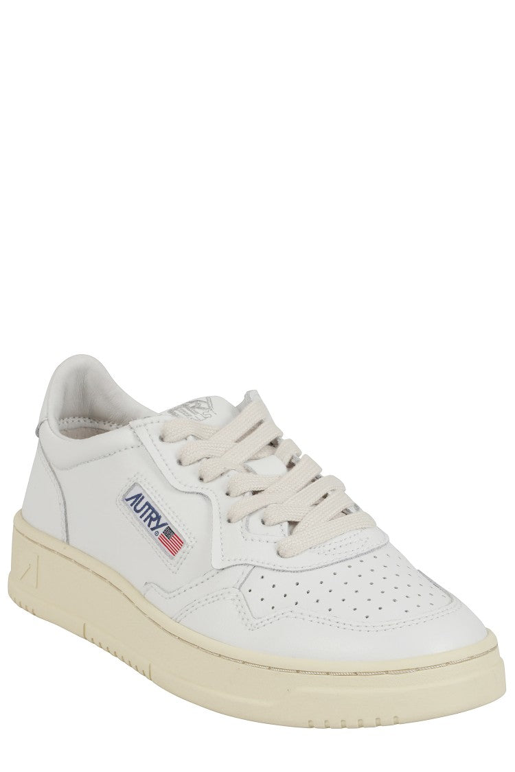 Medalist Classic White Low-Top Sneakers