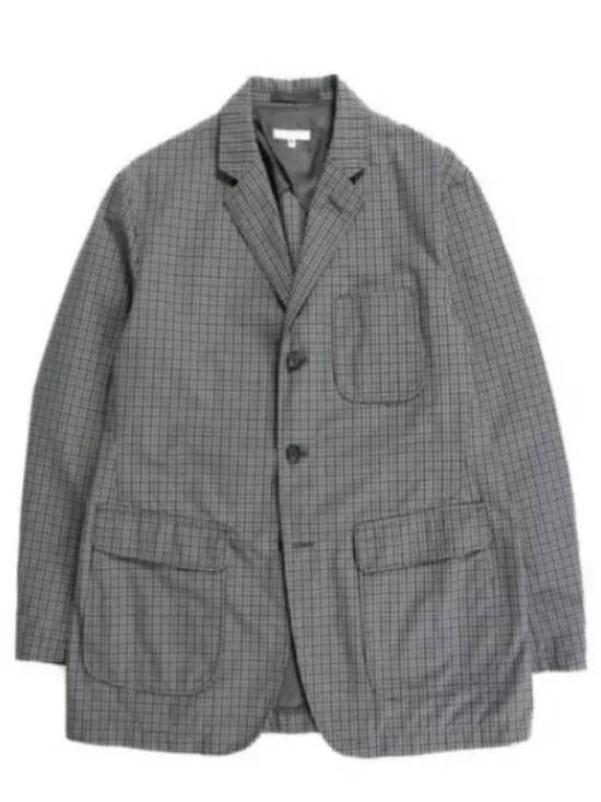 Classic Tailored Suit Set With Subtle Striped Pattern