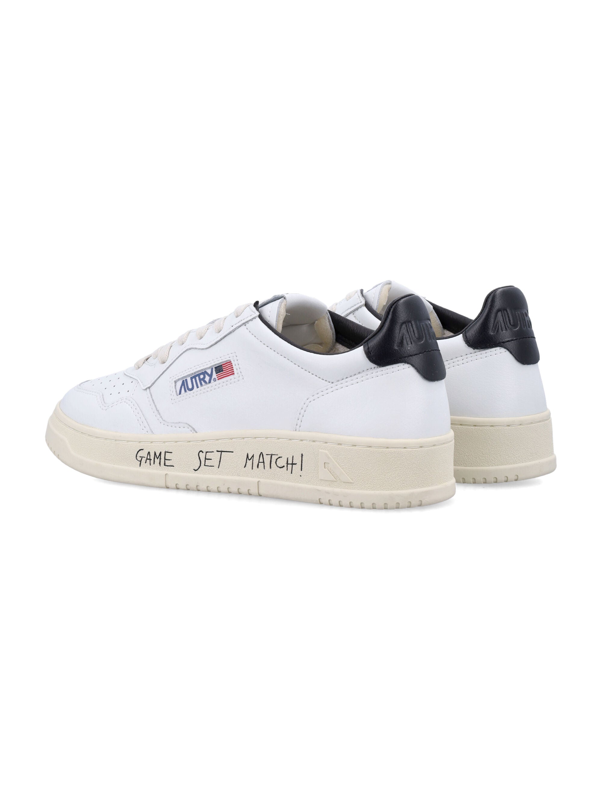 Medalist Low White & Black Leather Sneakers