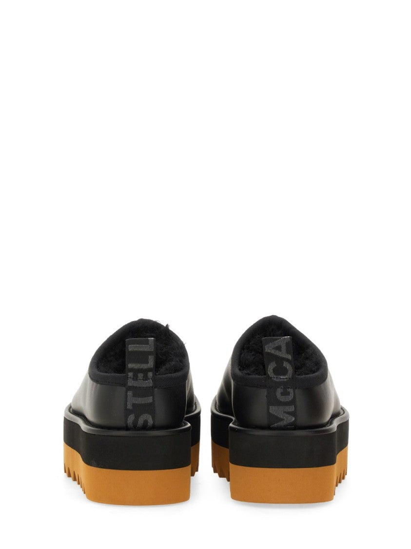 Sneak-Elyse Slipper