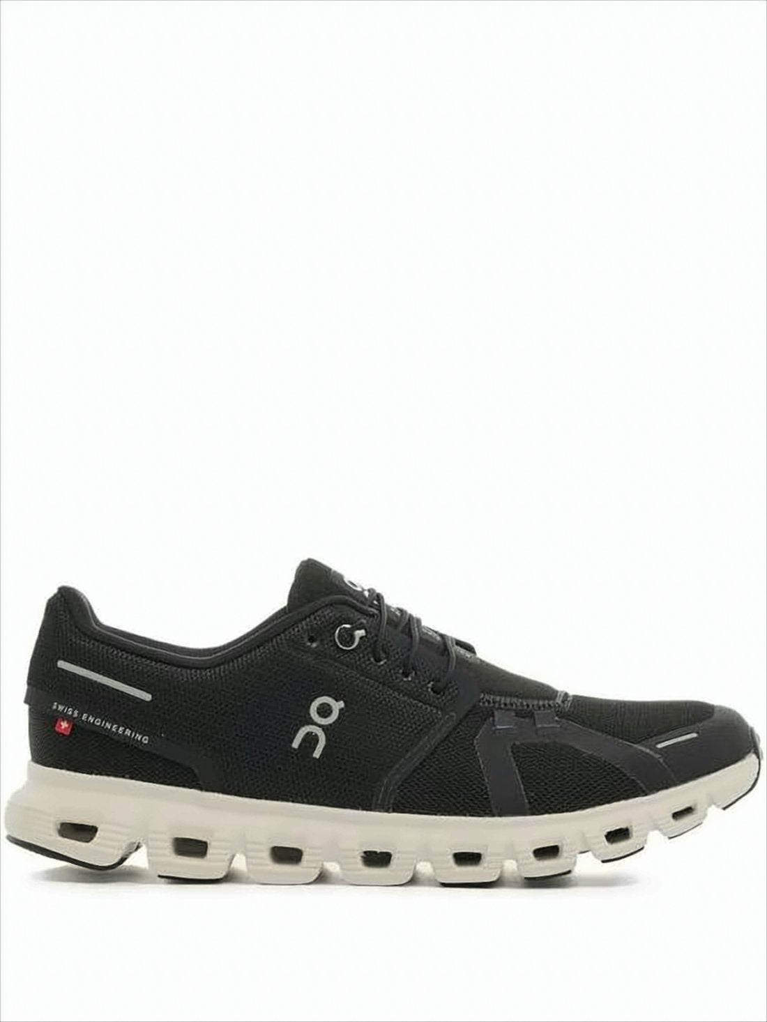 Recycled Polyester Sport Sneakers with Innovative Cushioning