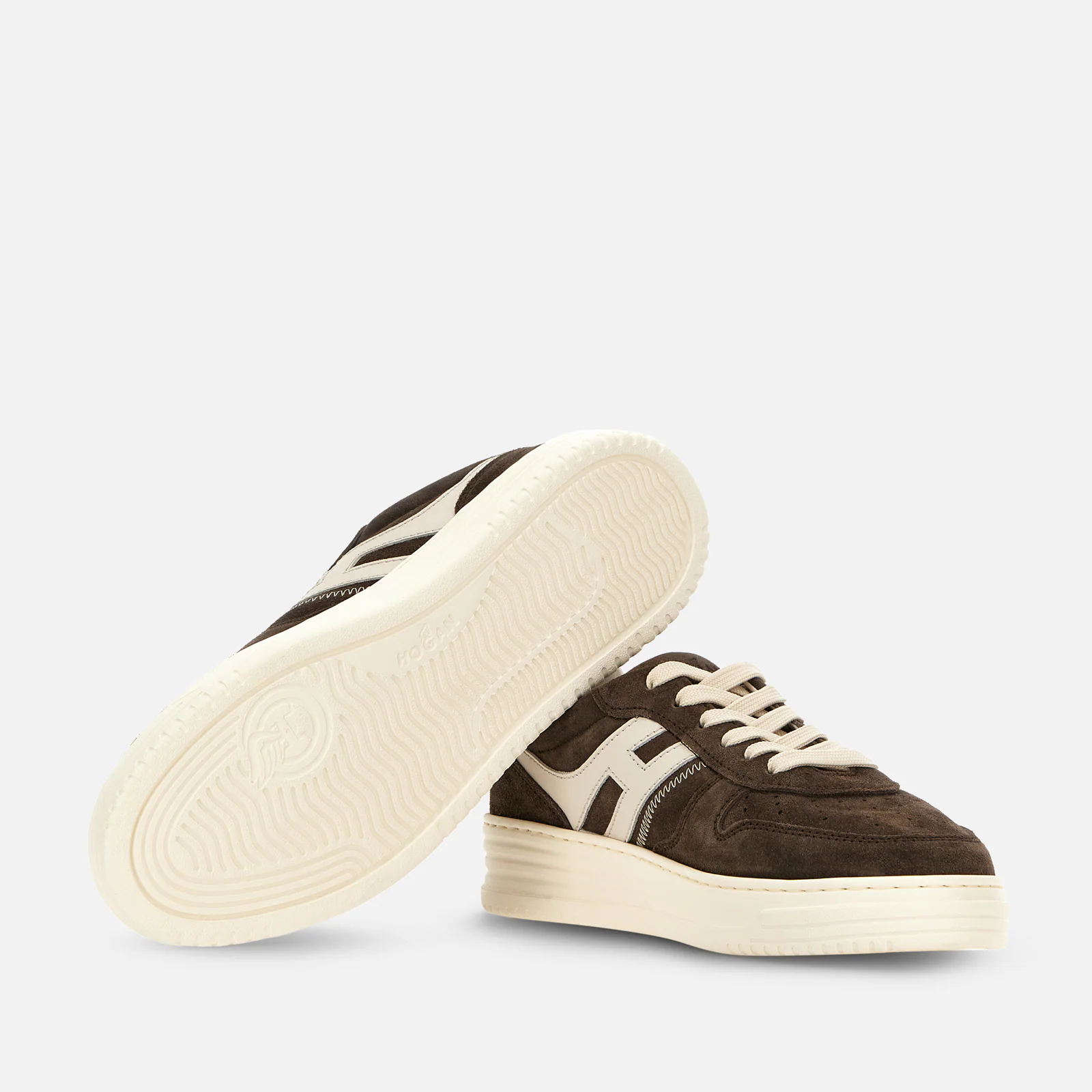 Lace-Up Brown Calfskin Shoes With Suede
