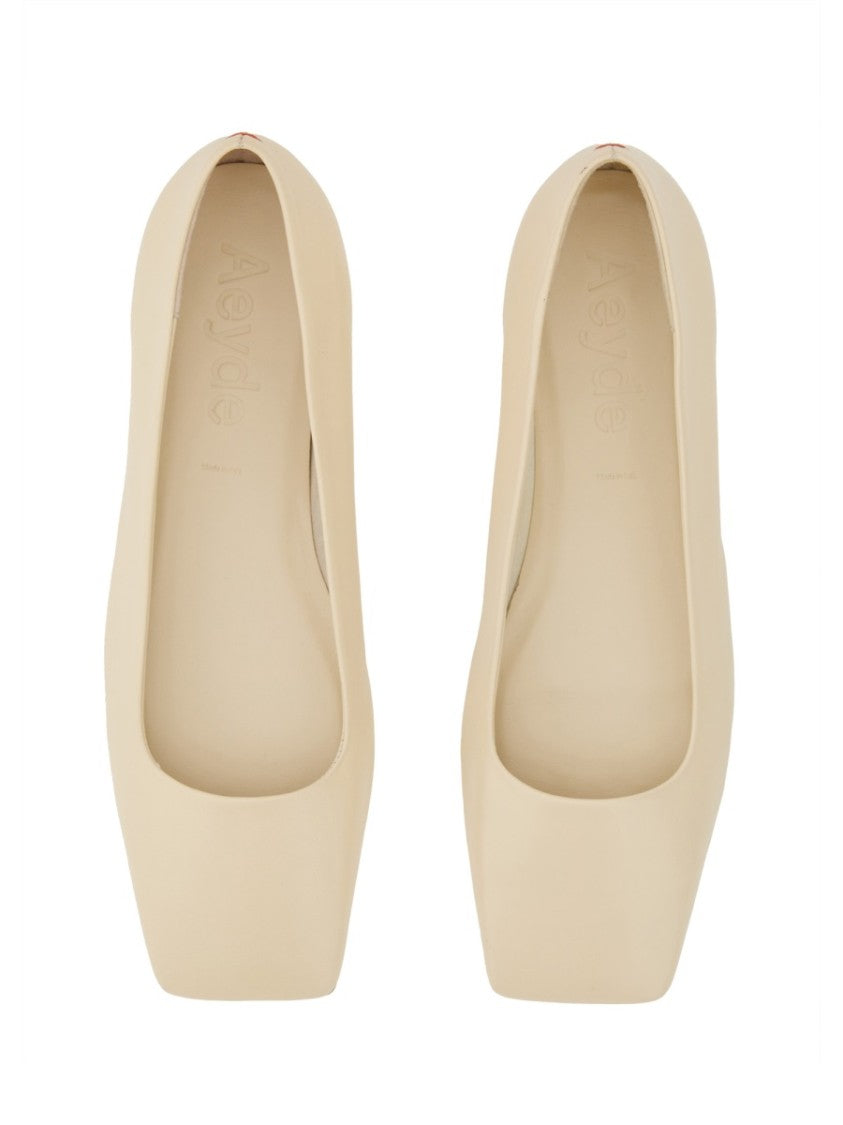 Dancer "Crazy" Pointed Toe Leather Flats