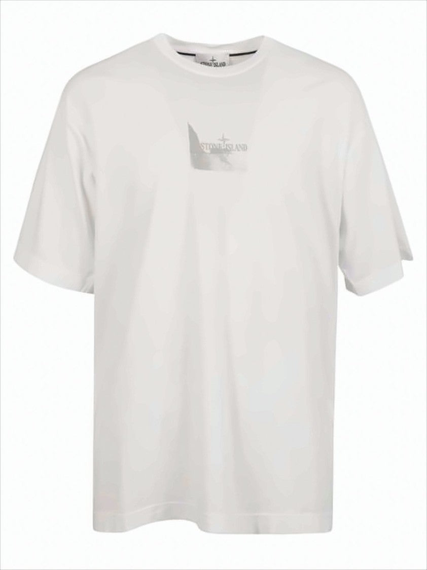 Relaxed-Fit Short-Sleeved T-Shirt with Subtle Graphic Print