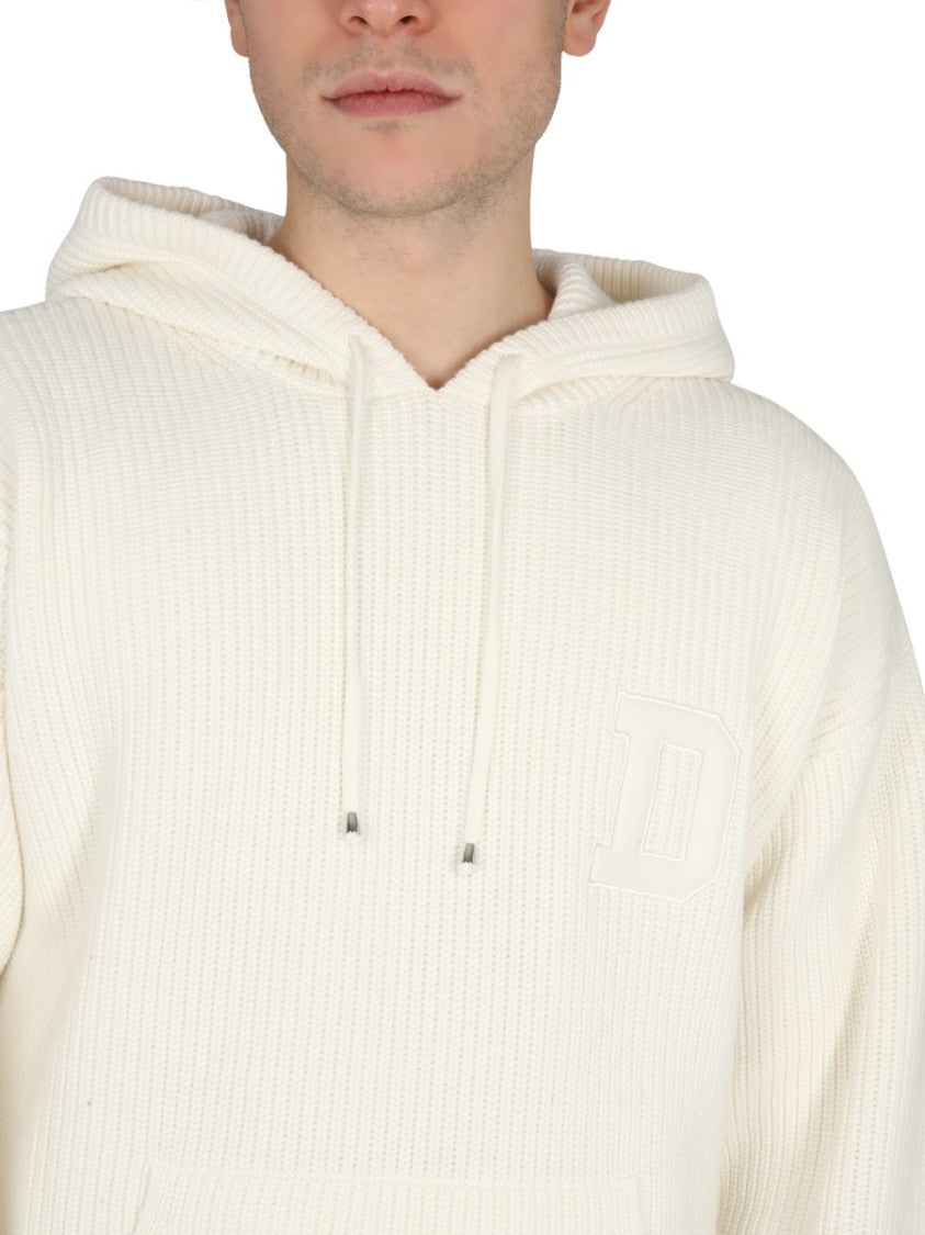 Ribbed White Hooded Shirt With Drawstring