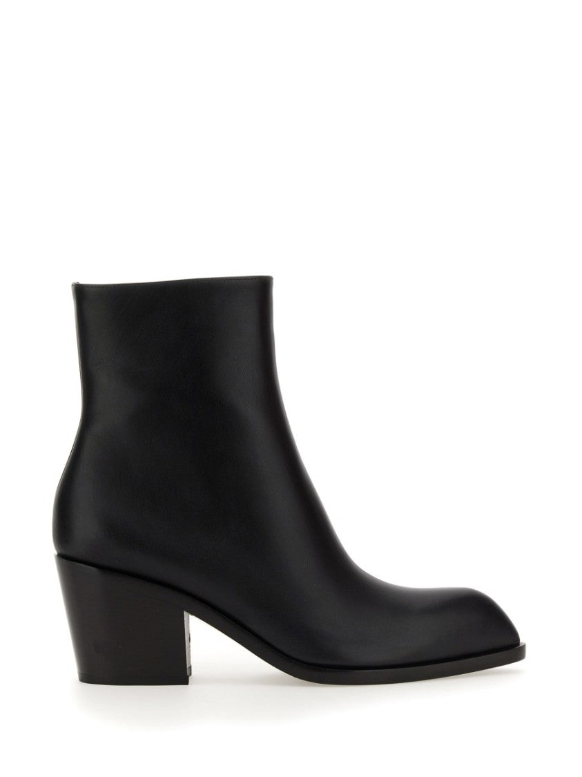 Smooth Leather Ankle Boots With Pointed Toe