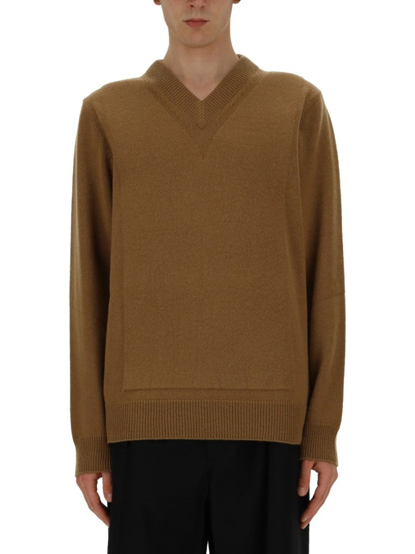 Relaxed Fit V-Neck Sweater With Ribbed Details