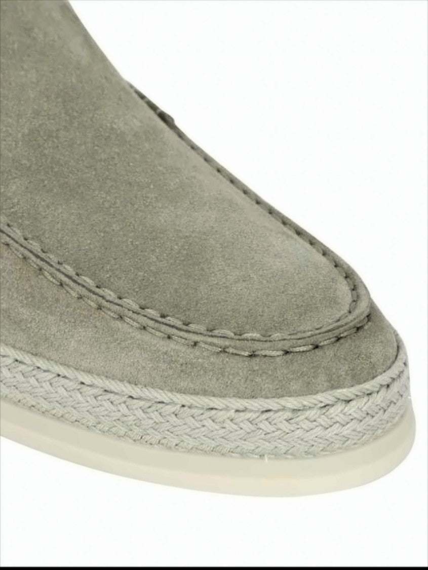 Elegant Suede Slip-On Loafers with Textured Rubber Sole