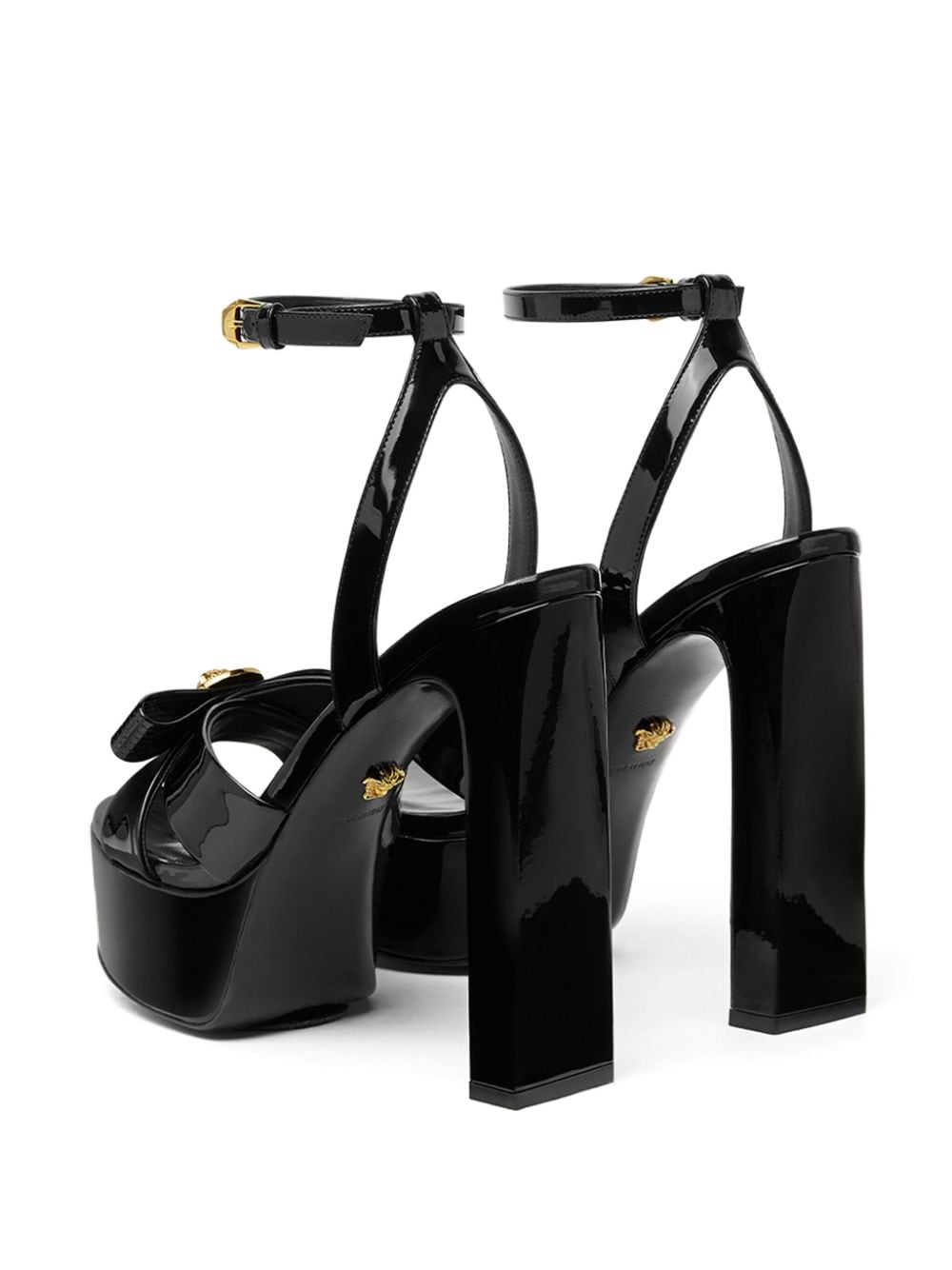 Buckle-Fastening Black Patent Leather Platform Sandals
