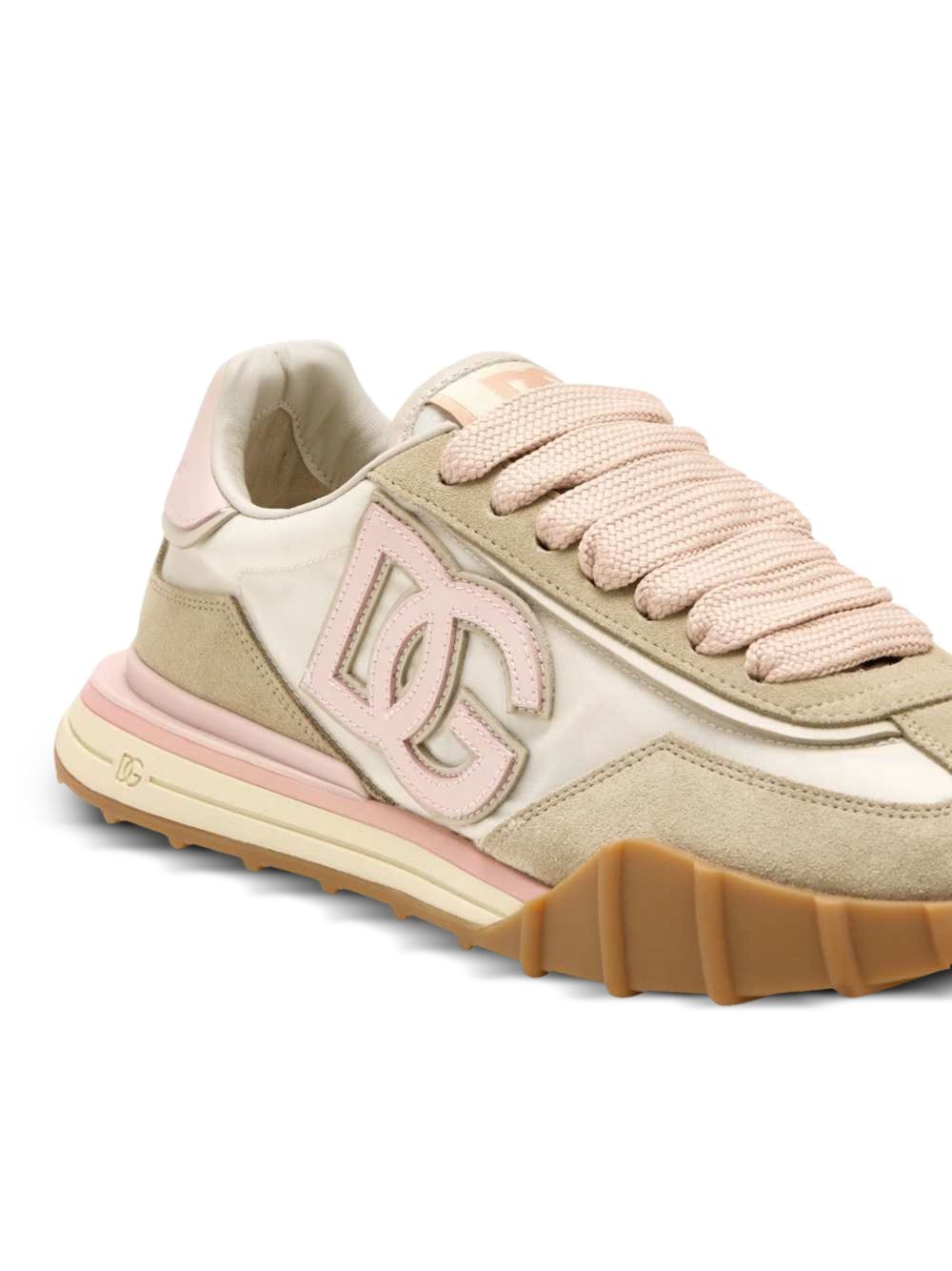Low-Profile Flat Shoes