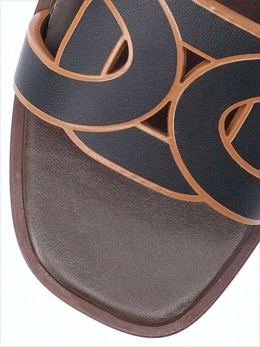 Sophisticated Leather Slide Sandals with Cut-Out Detailing