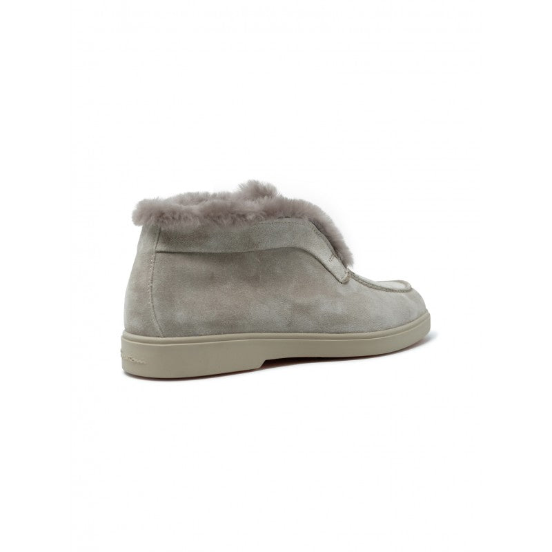 Pfrm45 Toupe Suede Boots