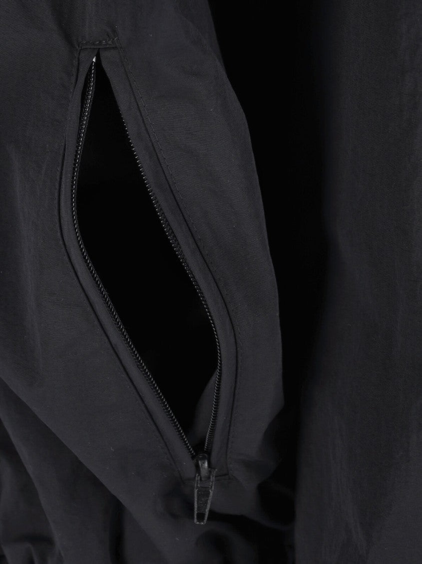 Minimalist Black Jacket With Fitted Silhouette