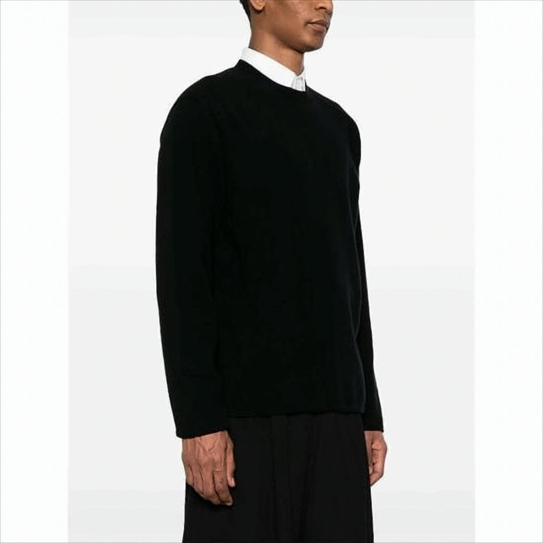 Classic Crew Neck Black Sweater