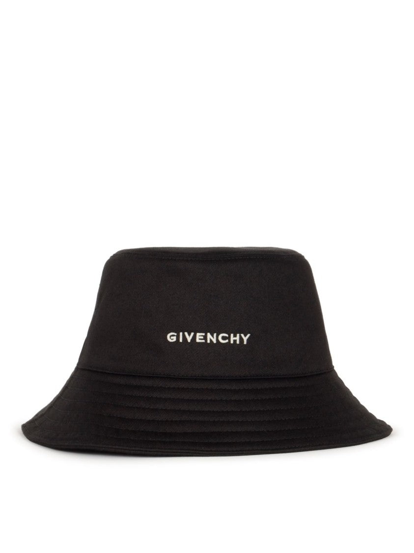 Structured Black Bucket Hat with Subtle Logo