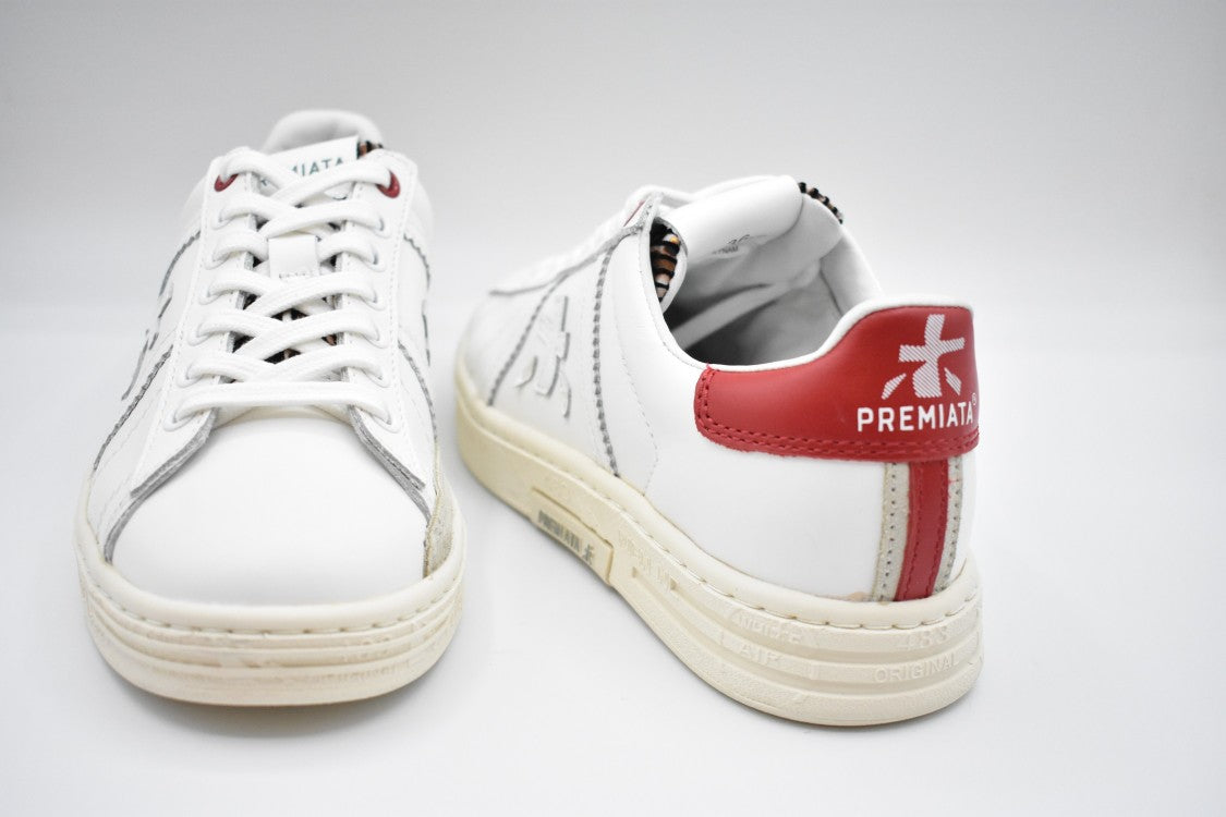 Leather Sneakers With Contrasting Detail