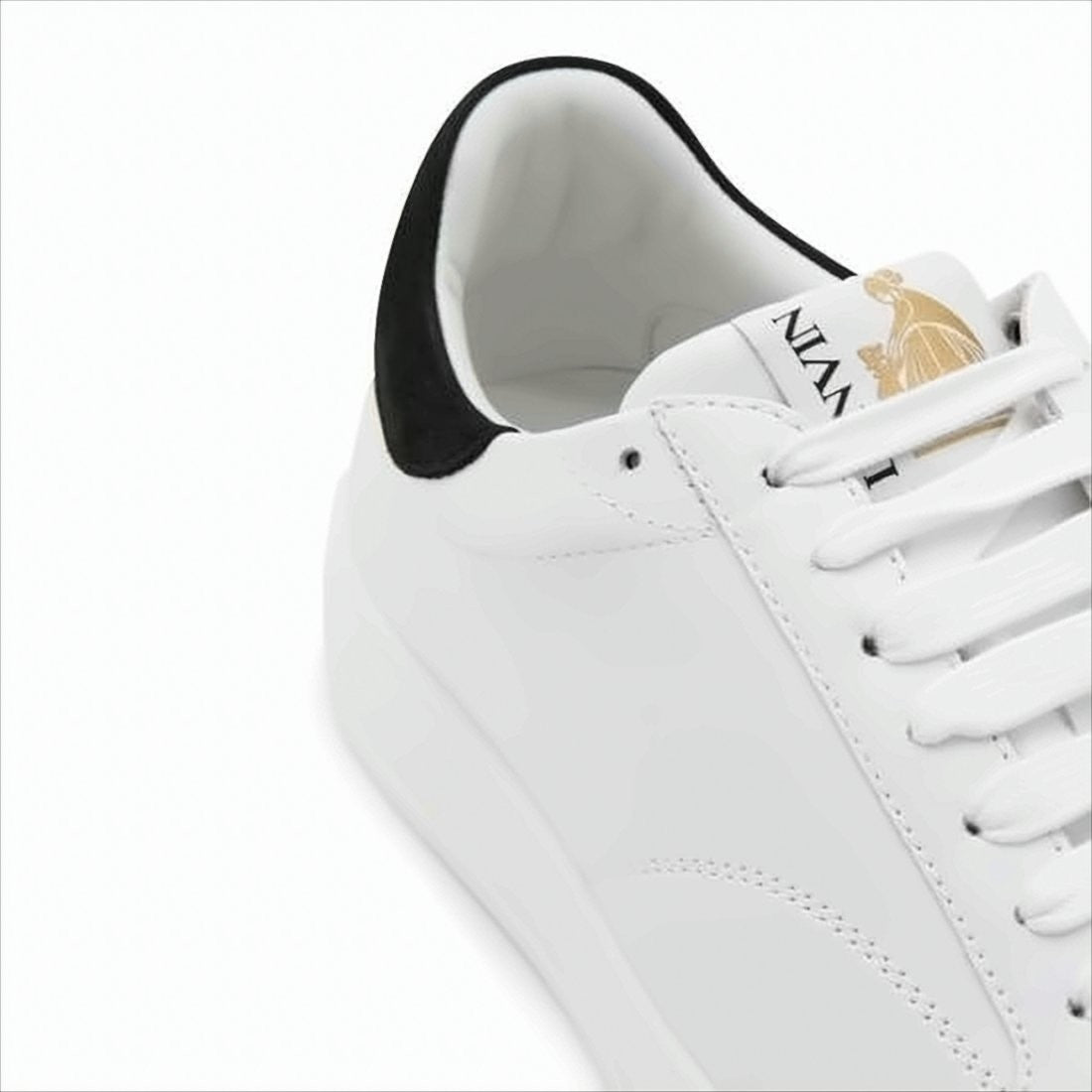 Low-Top Sneaker in Smooth Calf Leather