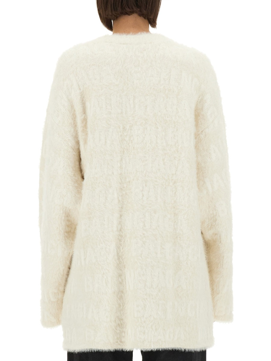 Oversized V-Neck Cardigan with Relaxed Fit