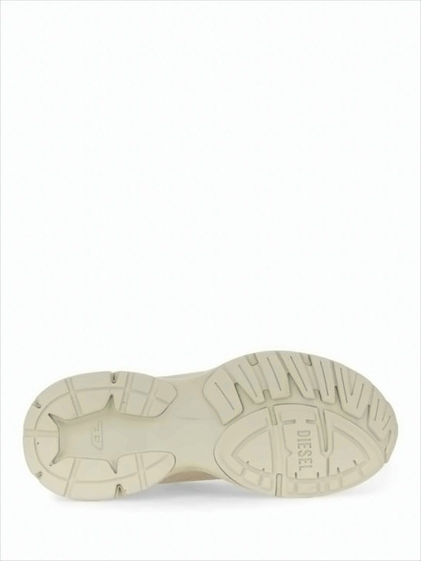 Streamlined Light Beige Sneakers