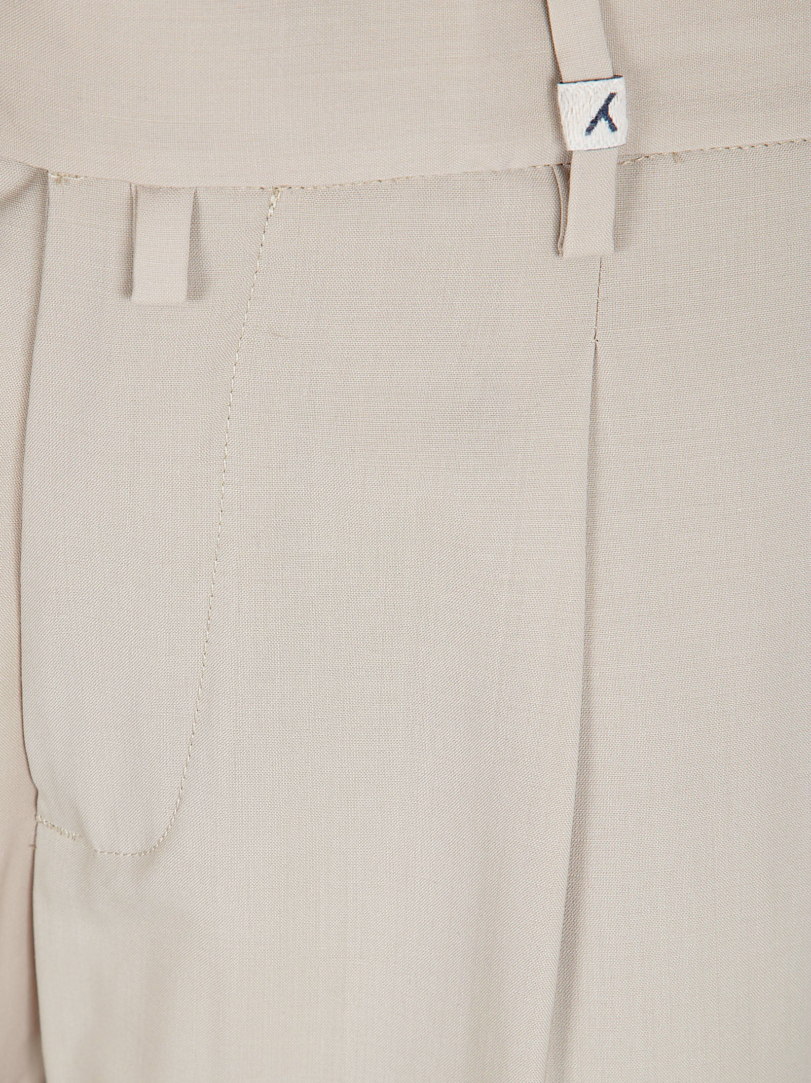 Tailored Sand Trousers with Tapered Leg and Refined Pockets
