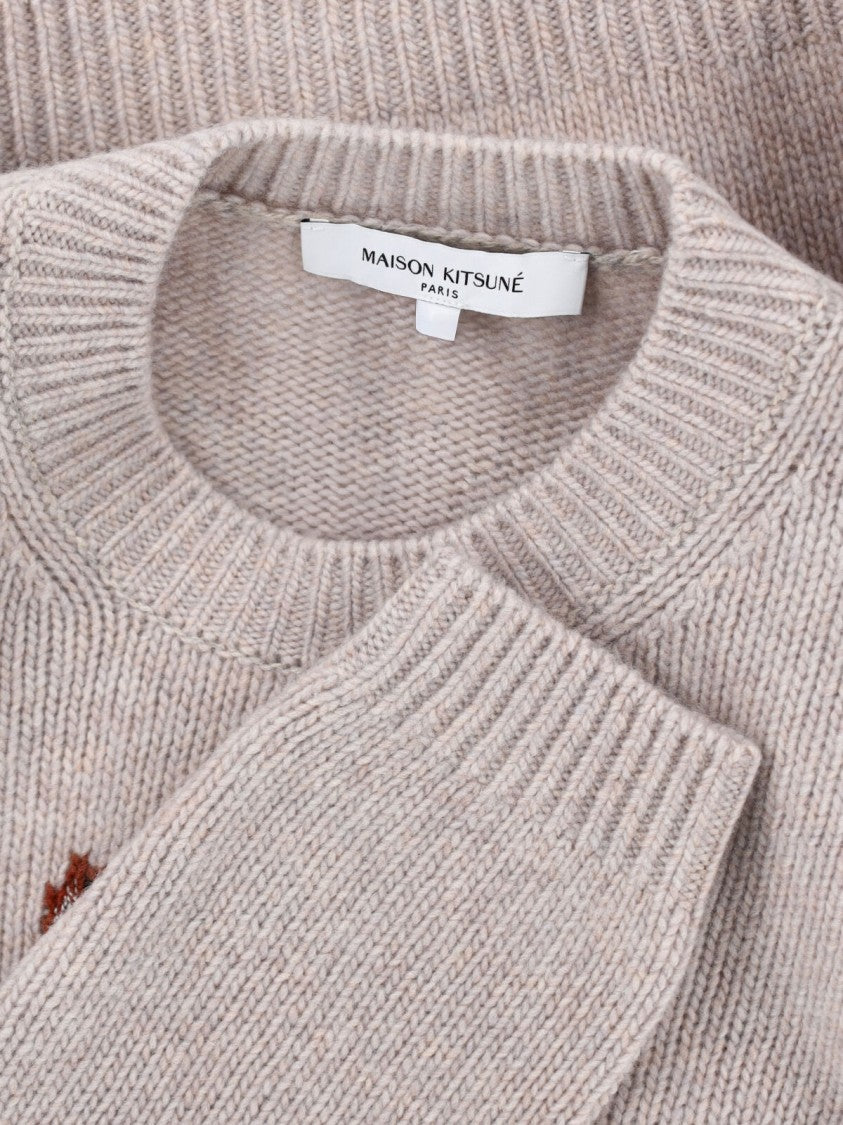 Classic White Knitwear Sweater With Soft Texture