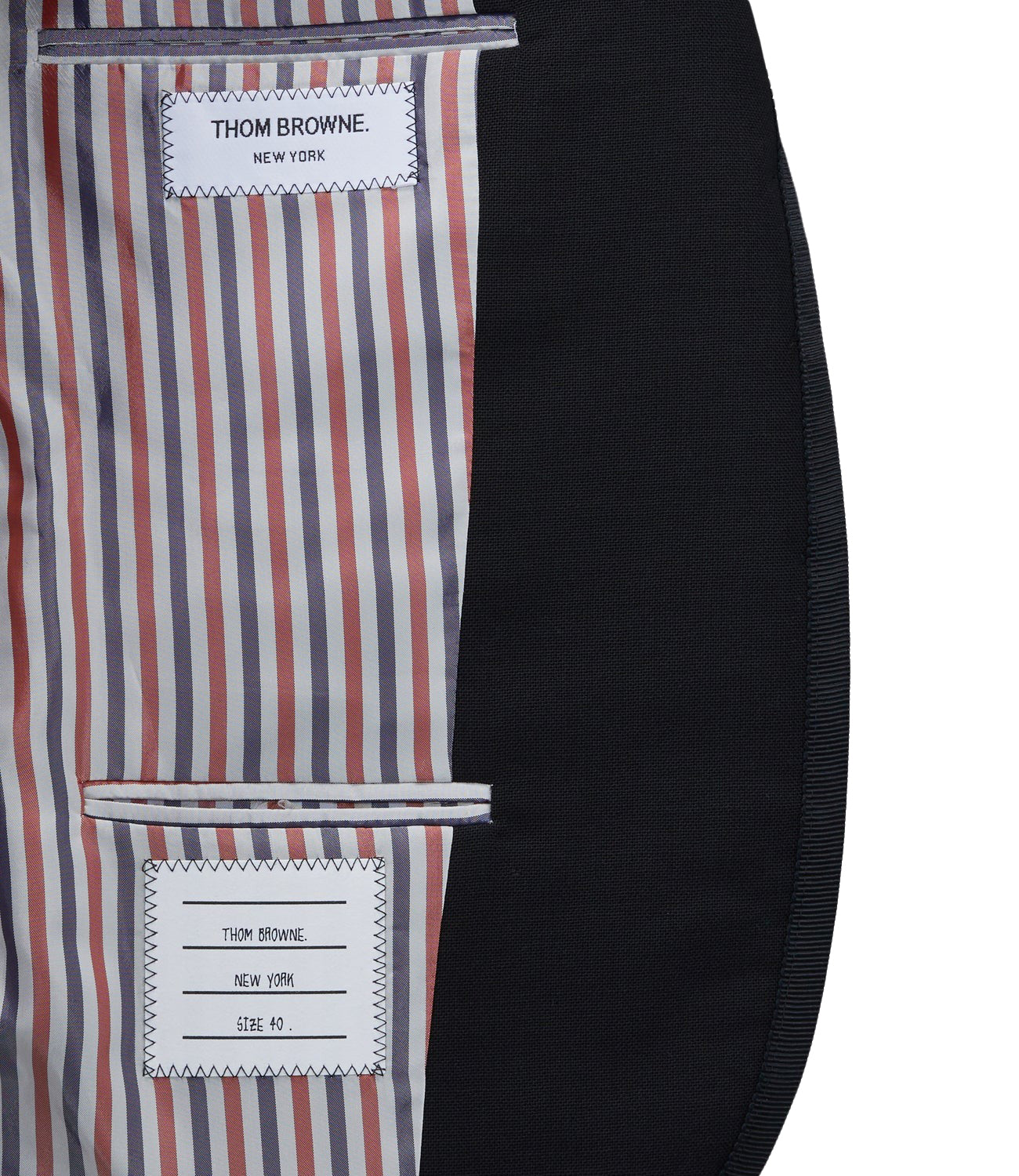 Tailored Black Blazer with Notched Lapels and Structured Fit
