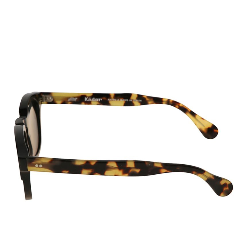 Boston/N Classic Round Frame Sunglasses with Tortoiseshell Arms