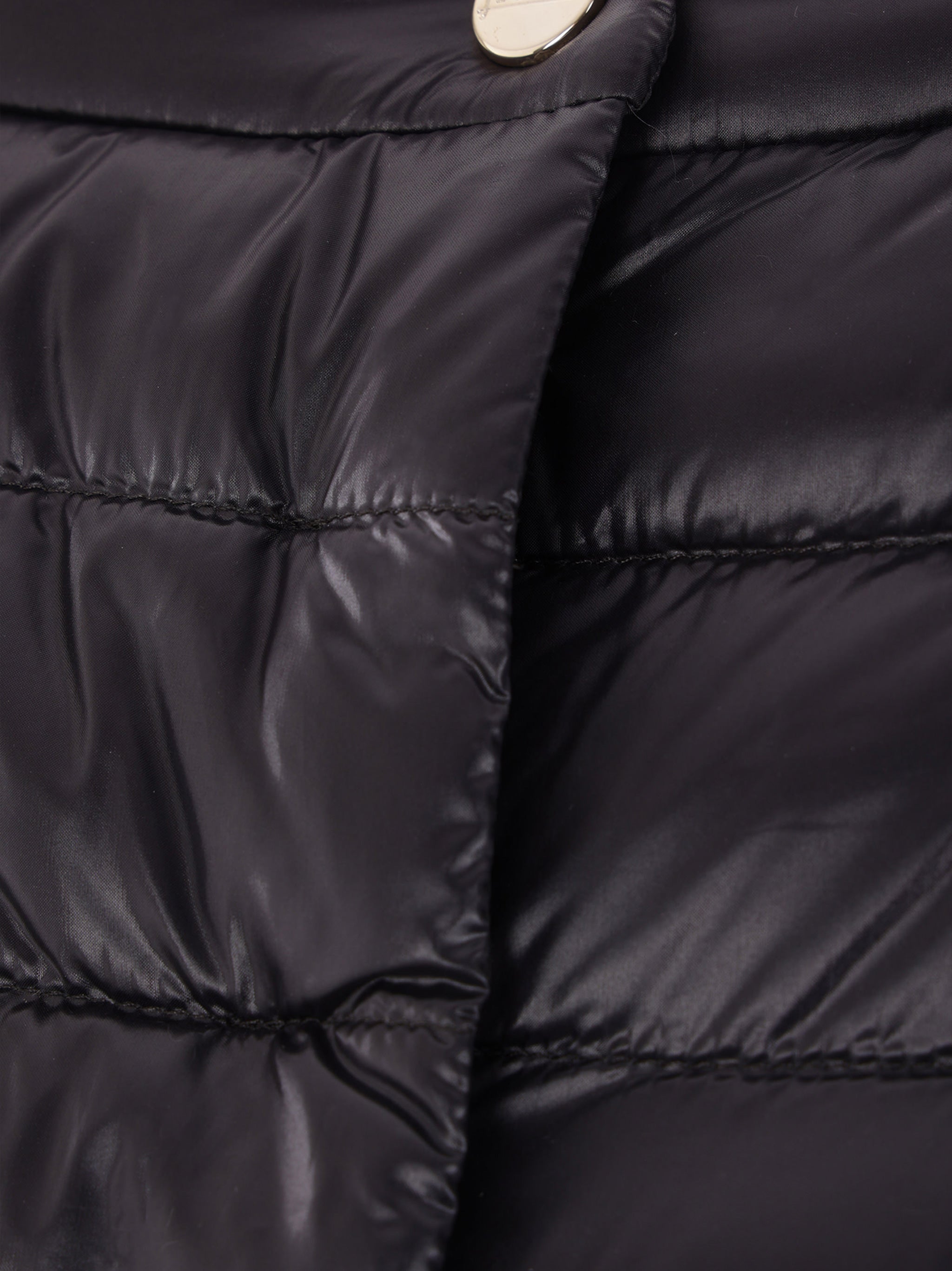 Neutral Piumino Egg-Shaped Petal Sleeve Jacket