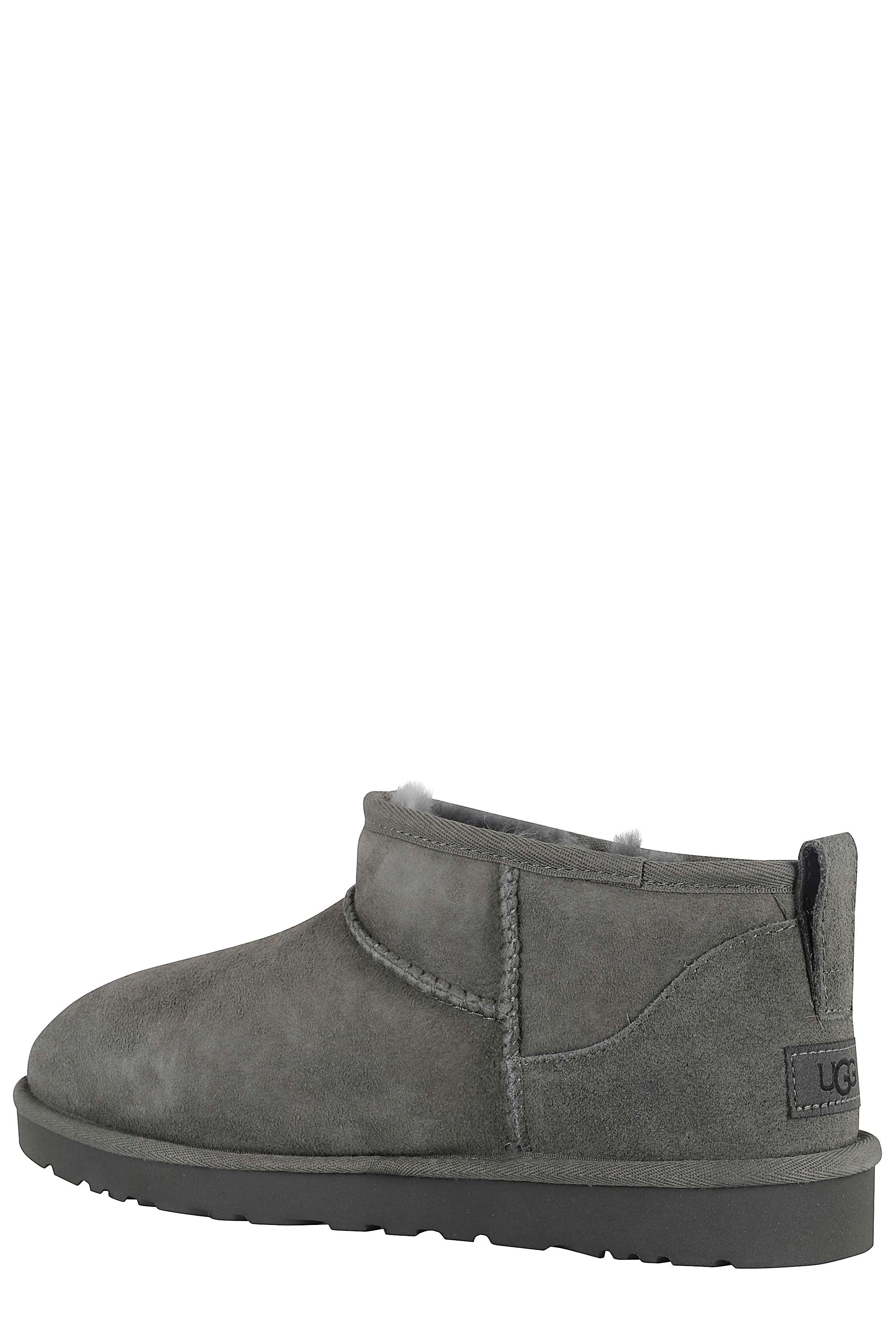 M Classic Ultra Mini Boot