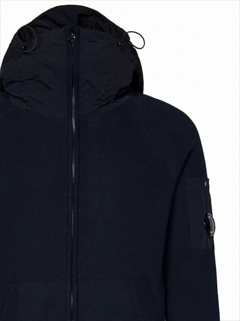 Full-Zip Jacket With Textured Fabric And Lens Detail
