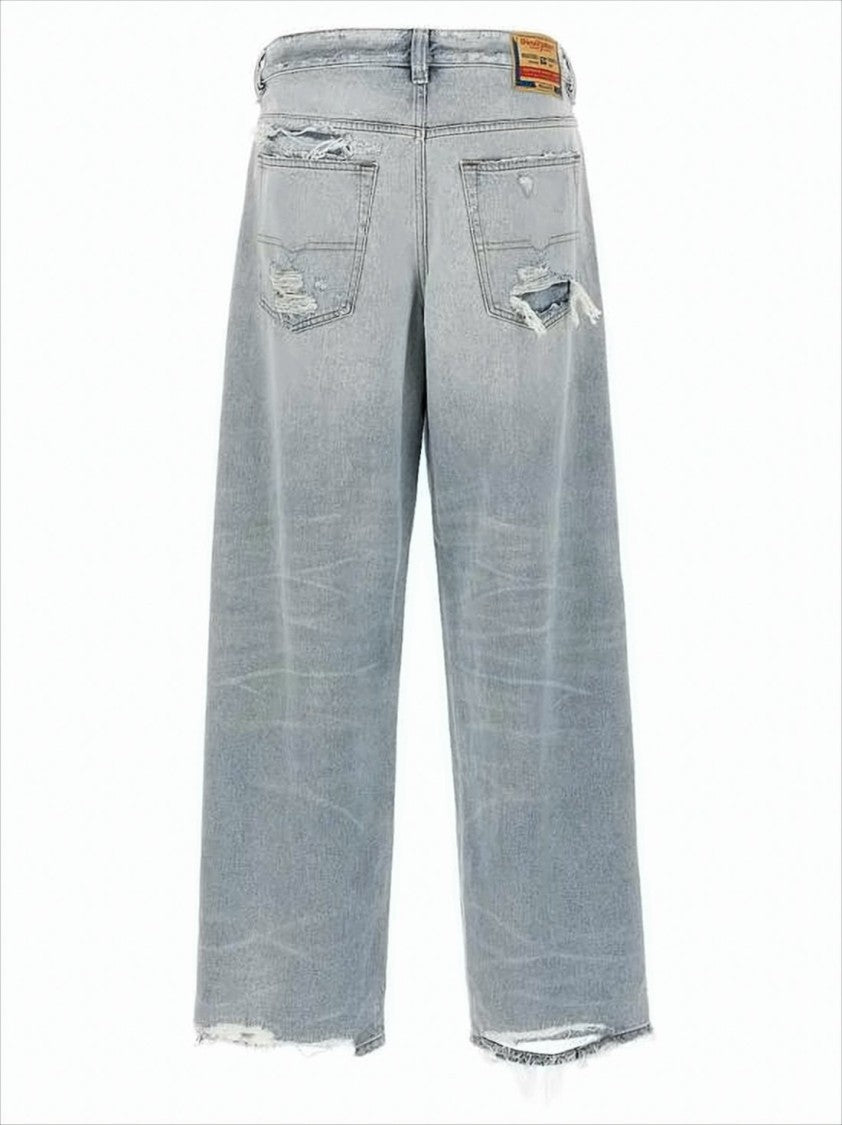 Light-Wash Denim Pants with Distressed Details