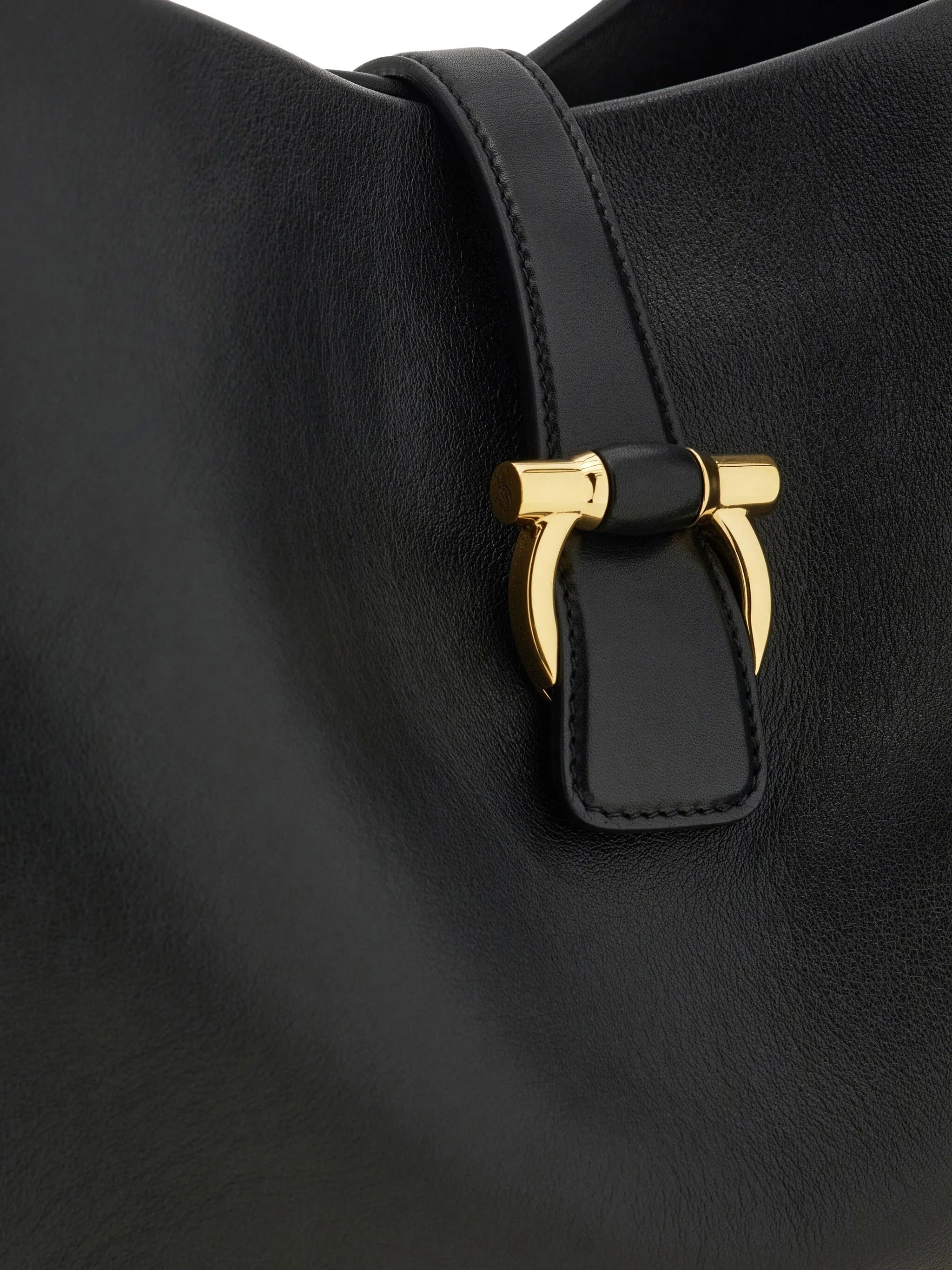 Black Tote M Medium Structured Totes