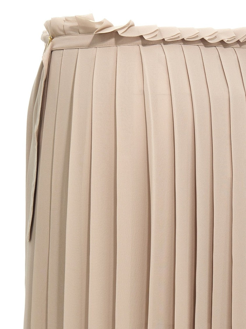 Long Pleated Skirt With Flowing Silhouette And Smooth Texture