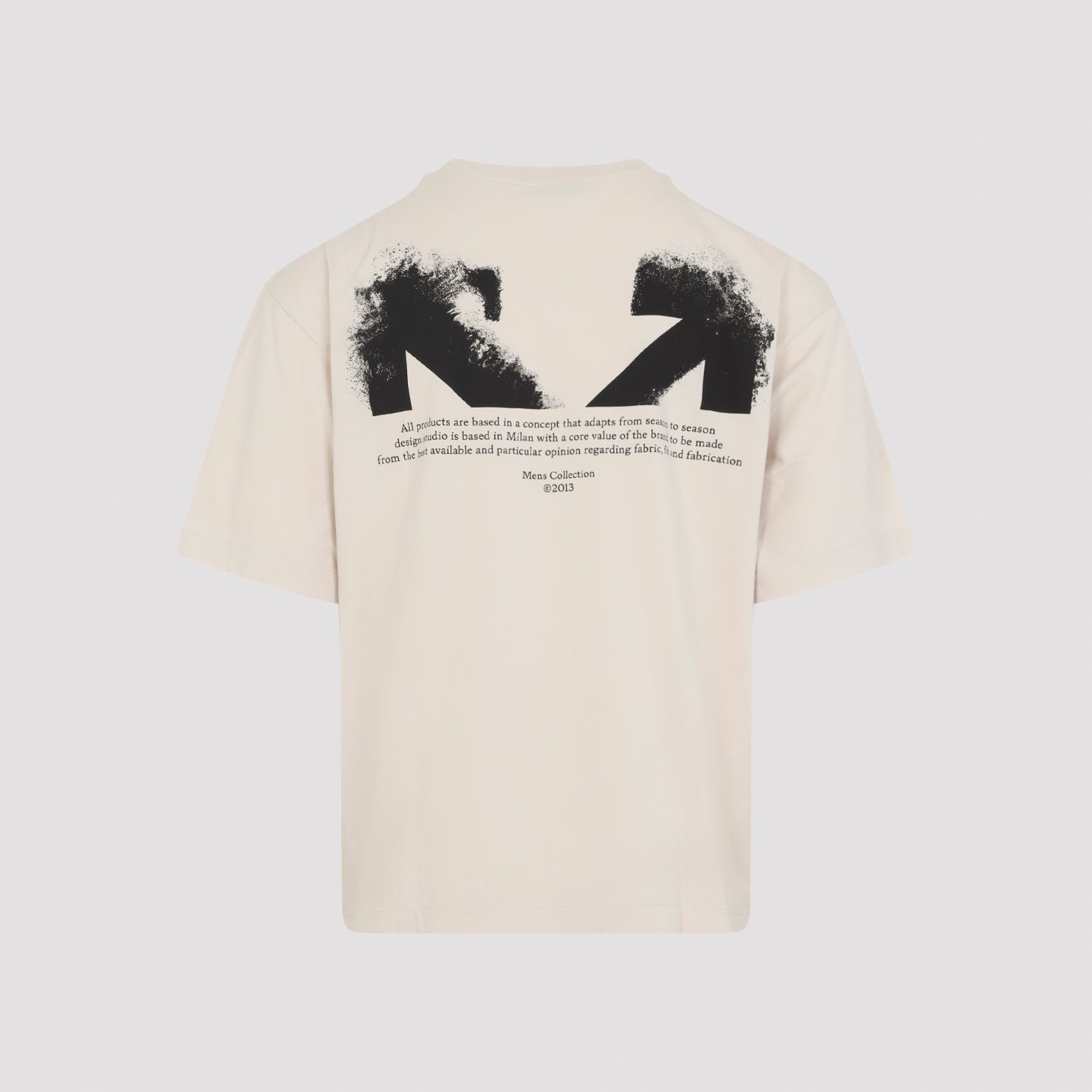 Relaxed-Fit Graphic Print T-Shirt with Subtle Logo