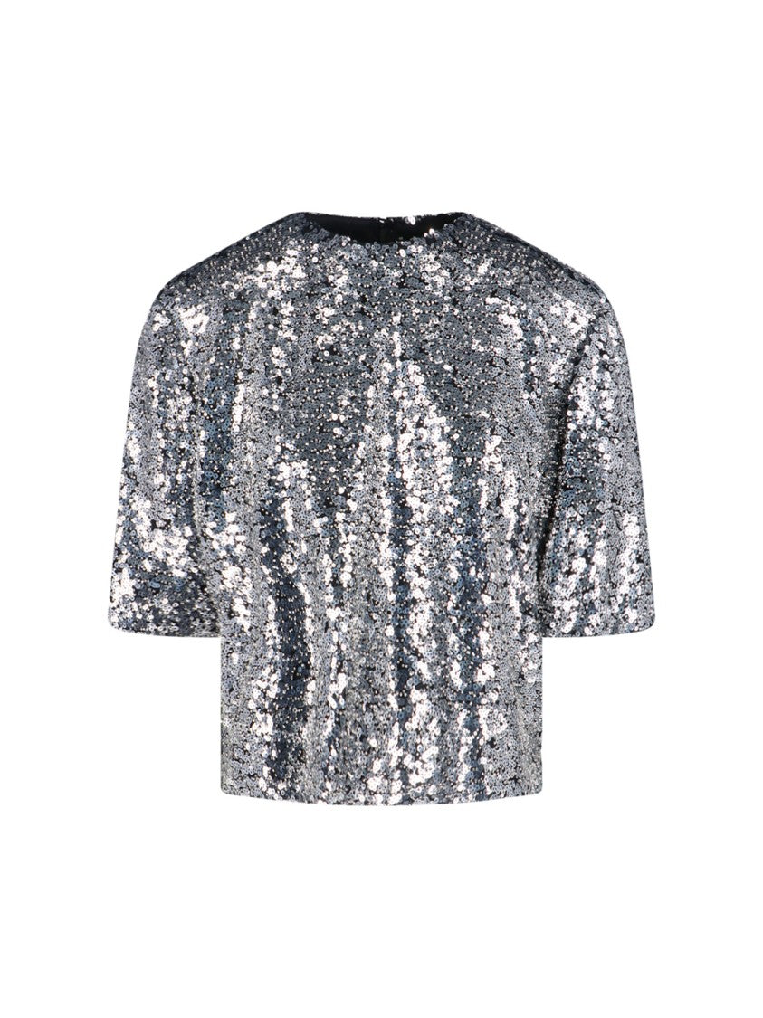 Sleek Silver Top With Minimalist Design And Modern Silhouette