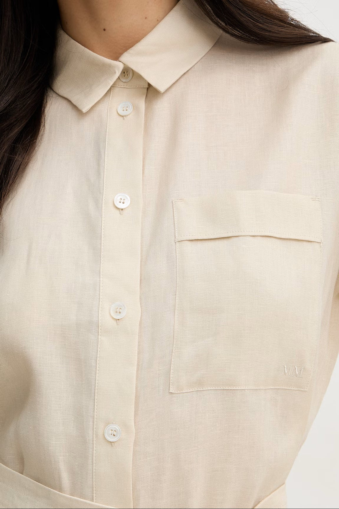 Midi-Length Shirt Dress with Classic Collar