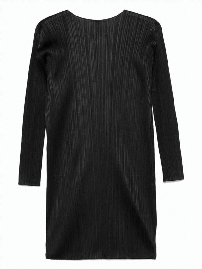Pleated Design Cardigan With Long Silhouette And Round Neckline