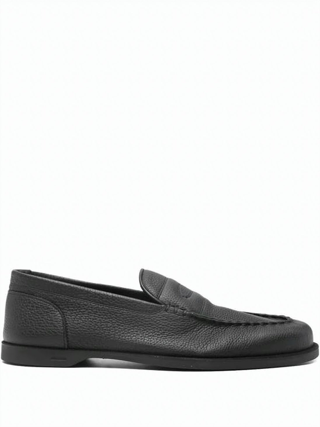 Leather Loafer With Rounded Toe And Subtle Stitching