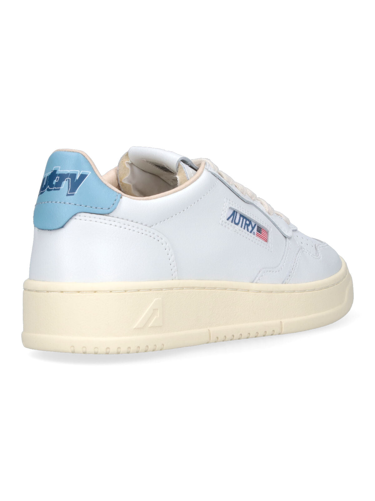 "Medalist" Low Sneakers White