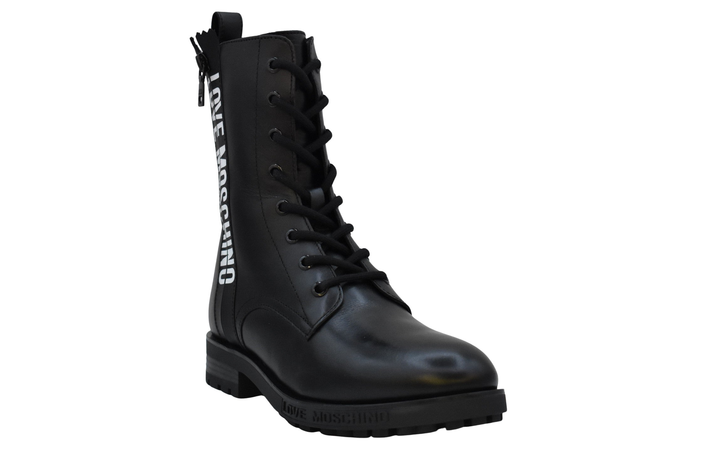 Lace-Up Black Flat Boots With Sole