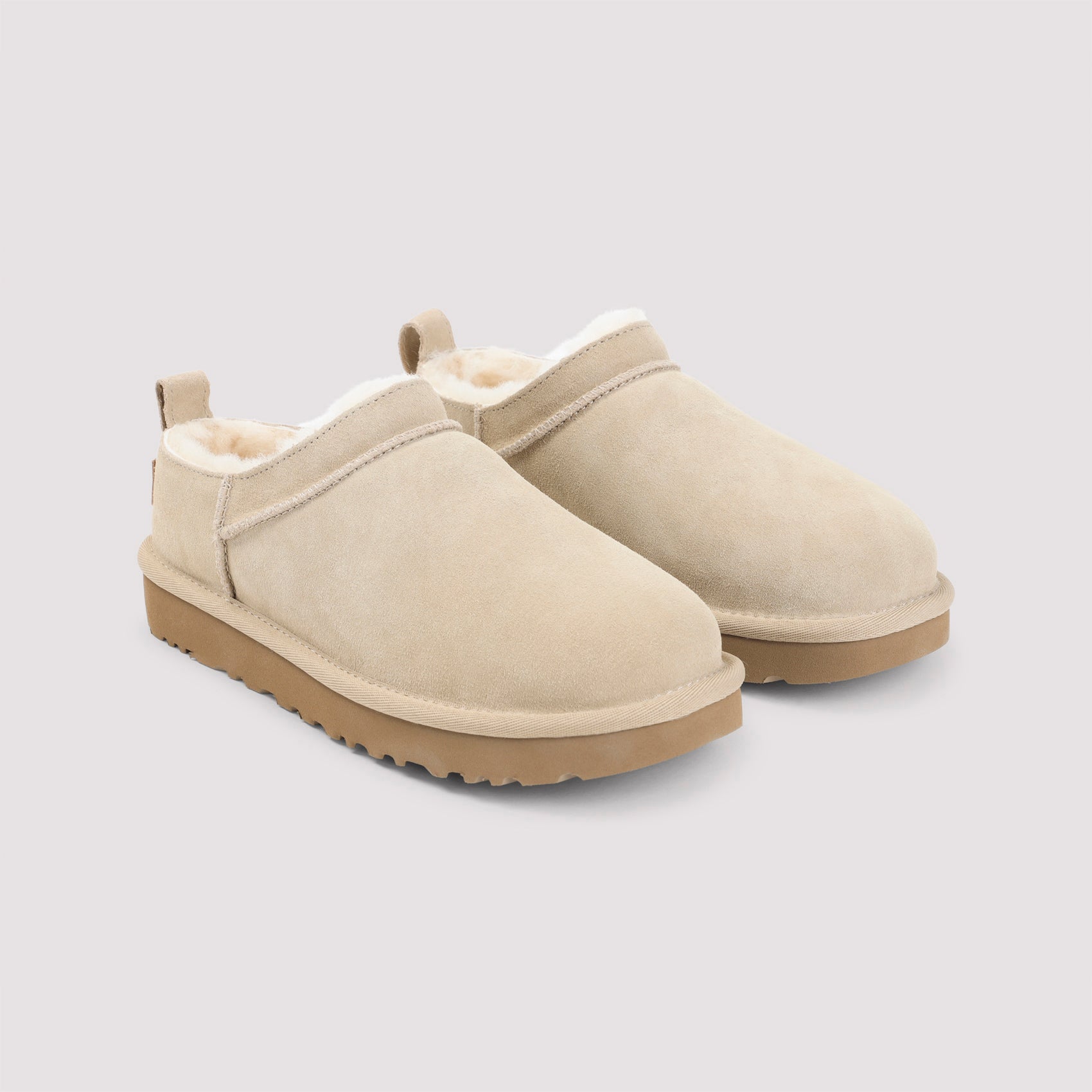 Slip-On Shoes with Plush Shearling Lining and Sturdy Rubber Sole