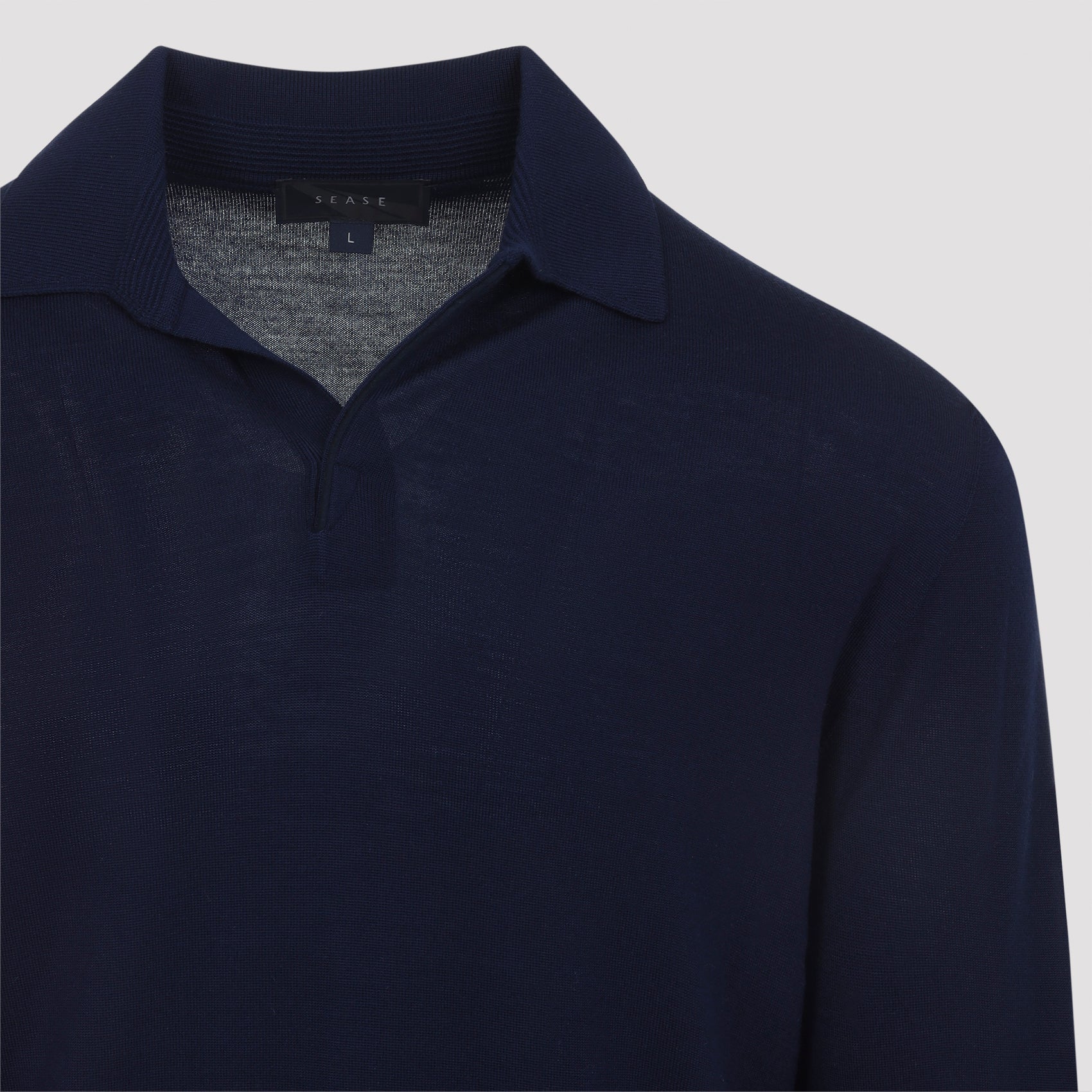 Deep Navy Virgin Wool Sweater With Subtle Collar