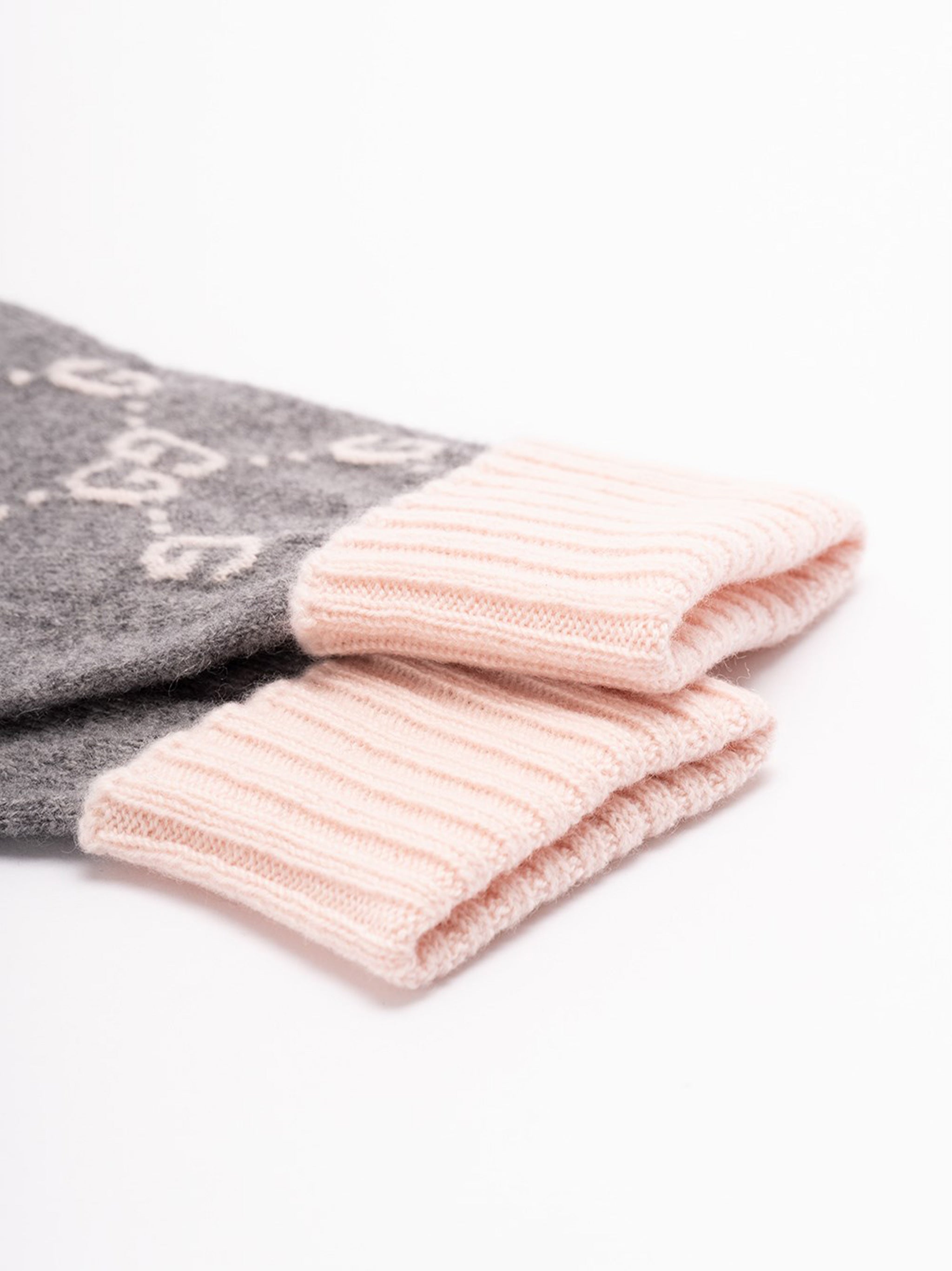 Grey Guancie Knitted Cashmere Logo Gloves
