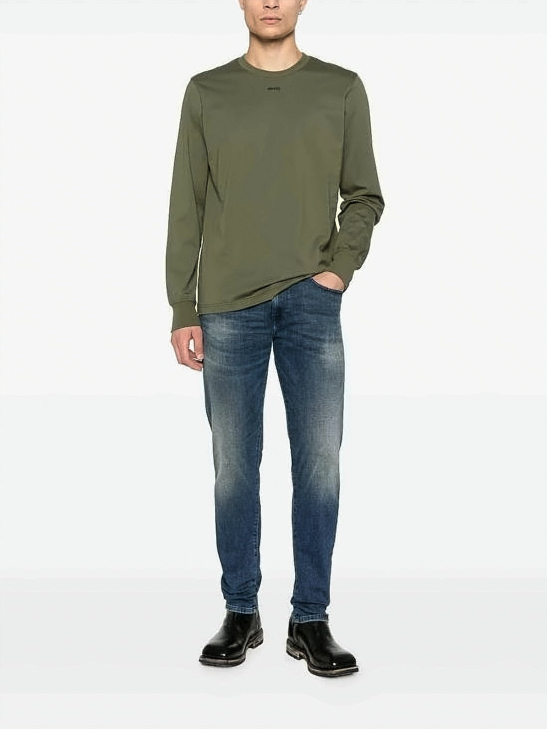 Slim-Fit Denim Jeans with Classic Five-Pocket Design