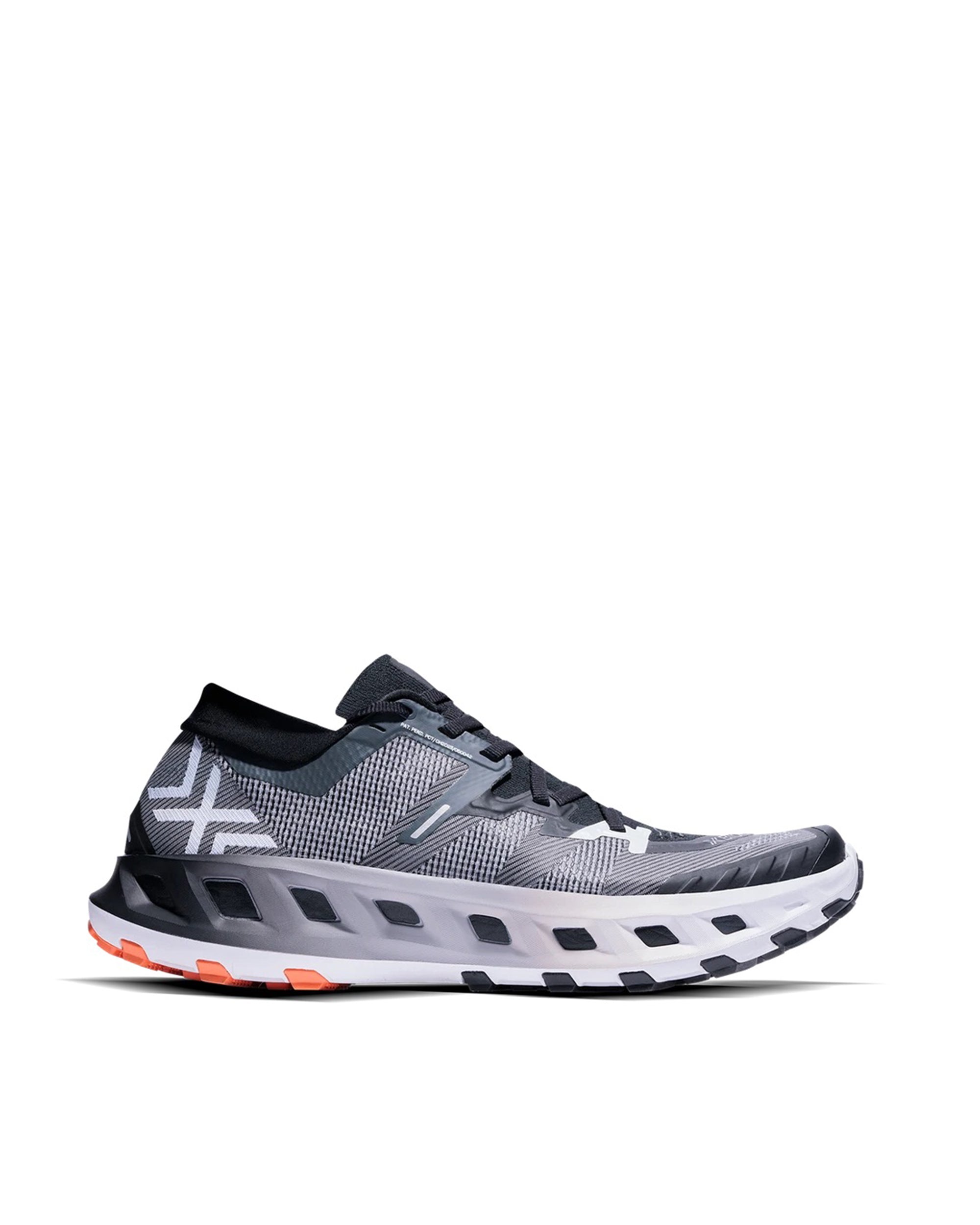 Terraskin X02 Black/White Sneakers