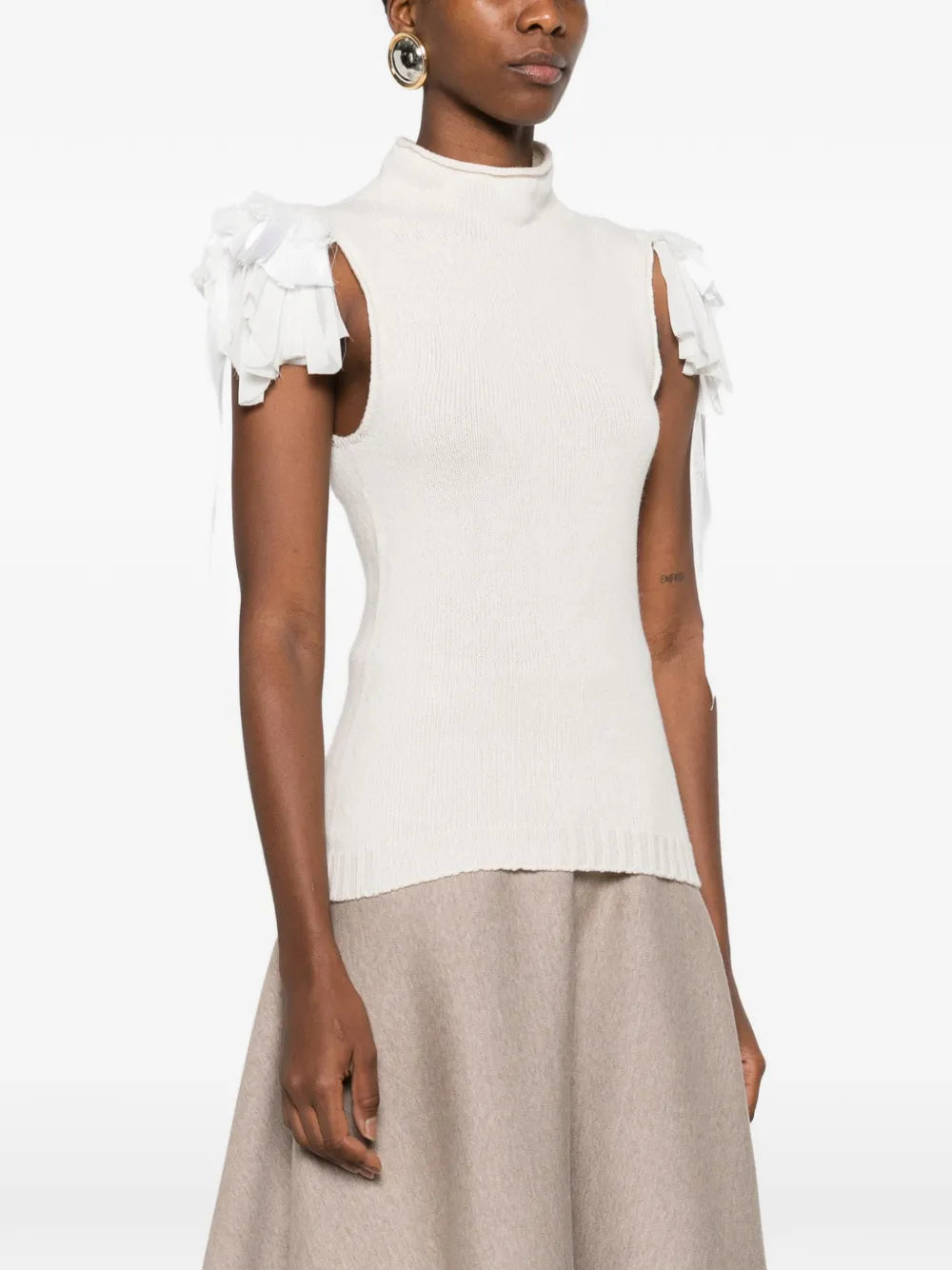 Fitted Neutrals Top with Design