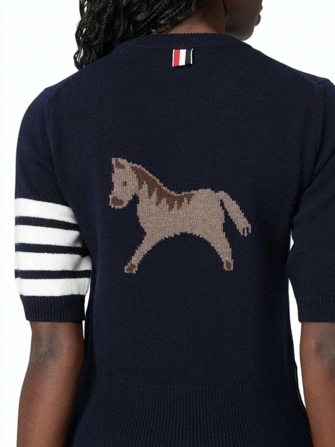 Fitted Short-Sleeved Knit Sweater with Horse Motif