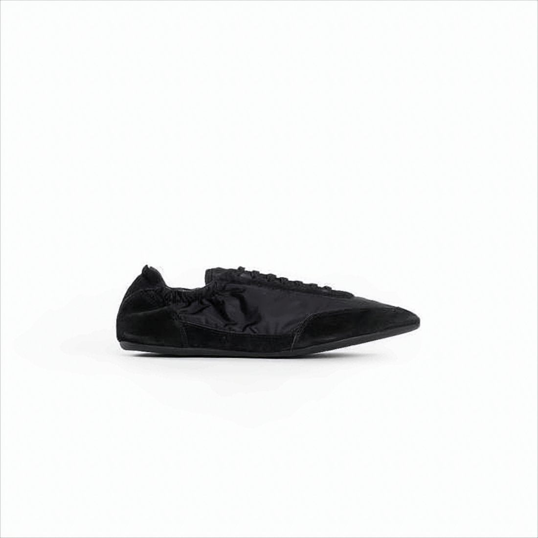 Pointed Toe Sneakers with Recycled Materials